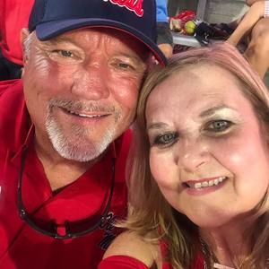 Meet your Posher, Regina